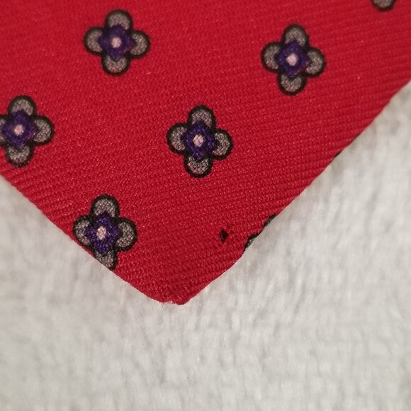 Robert Talbott Hand Sewn Silk Printed in Italy Made in USA W 3 3/8 by L 57 Red - Picture 3 of 11